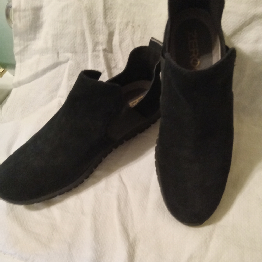 Zerogrand boots size 7